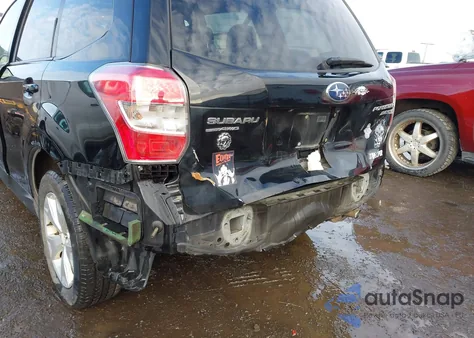 2015 Subaru Forester 2.5I Premium z USA, uszkodzony, nr VIN JF2SJADC0FH842316